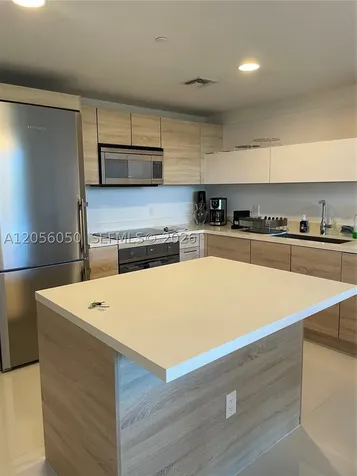 16385 Biscayne Boulevard North Miami Beach FL 33160
