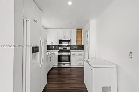 13990 SW 160th Terrace Miami FL 33177