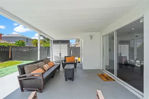 13990 SW 160th Terrace Miami FL 33177