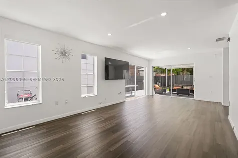13990 SW 160th Terrace Miami FL 33177