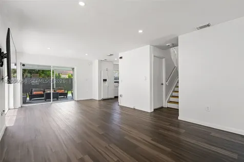 13990 SW 160th Terrace Miami FL 33177