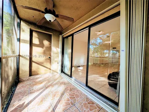 310 Lakeview Drive Weston FL 33326