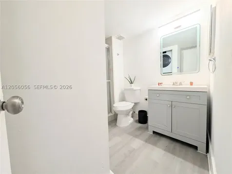 310 Lakeview Drive Weston FL 33326