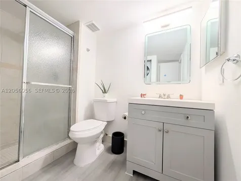 310 Lakeview Drive Weston FL 33326