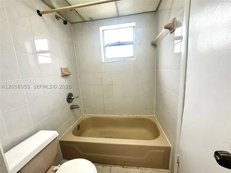 888 NE 132nd Street North Miami FL 33161