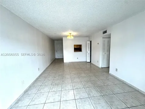 888 NE 132nd Street North Miami FL 33161