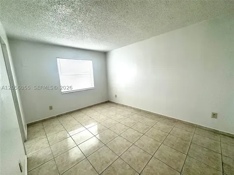 888 NE 132nd Street North Miami FL 33161