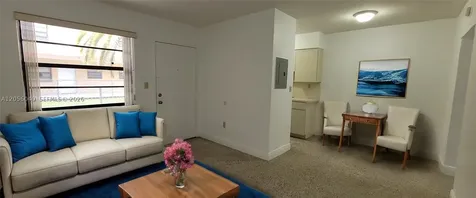 34 E 21st Street Hialeah FL 33010