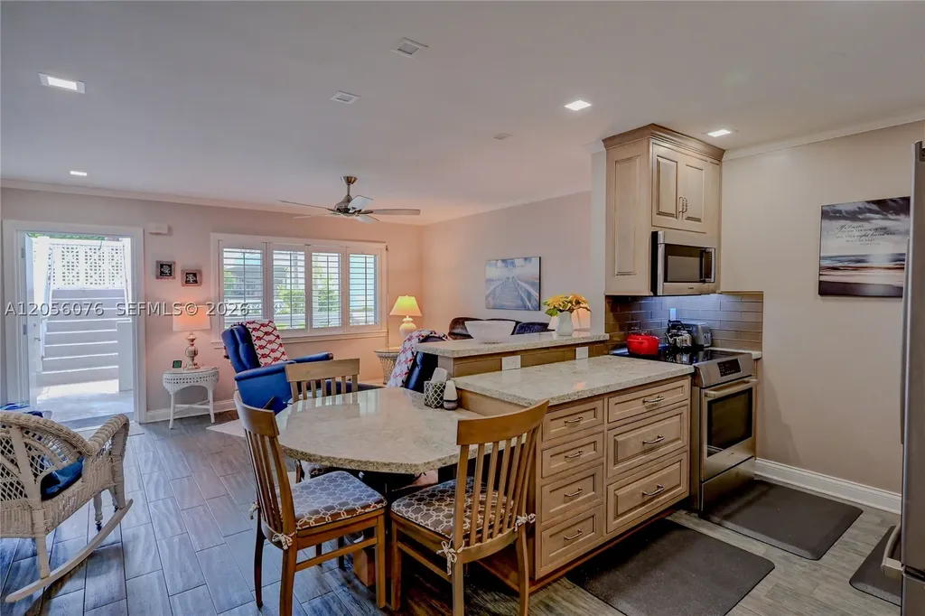 2170 NE 51 Court Fort Lauderdale FL 33308