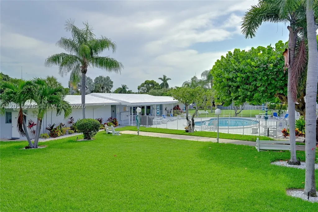 2170 NE 51 Court Fort Lauderdale FL 33308