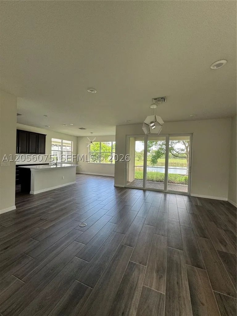 4729 Greenway Drive Hollywood FL 33021