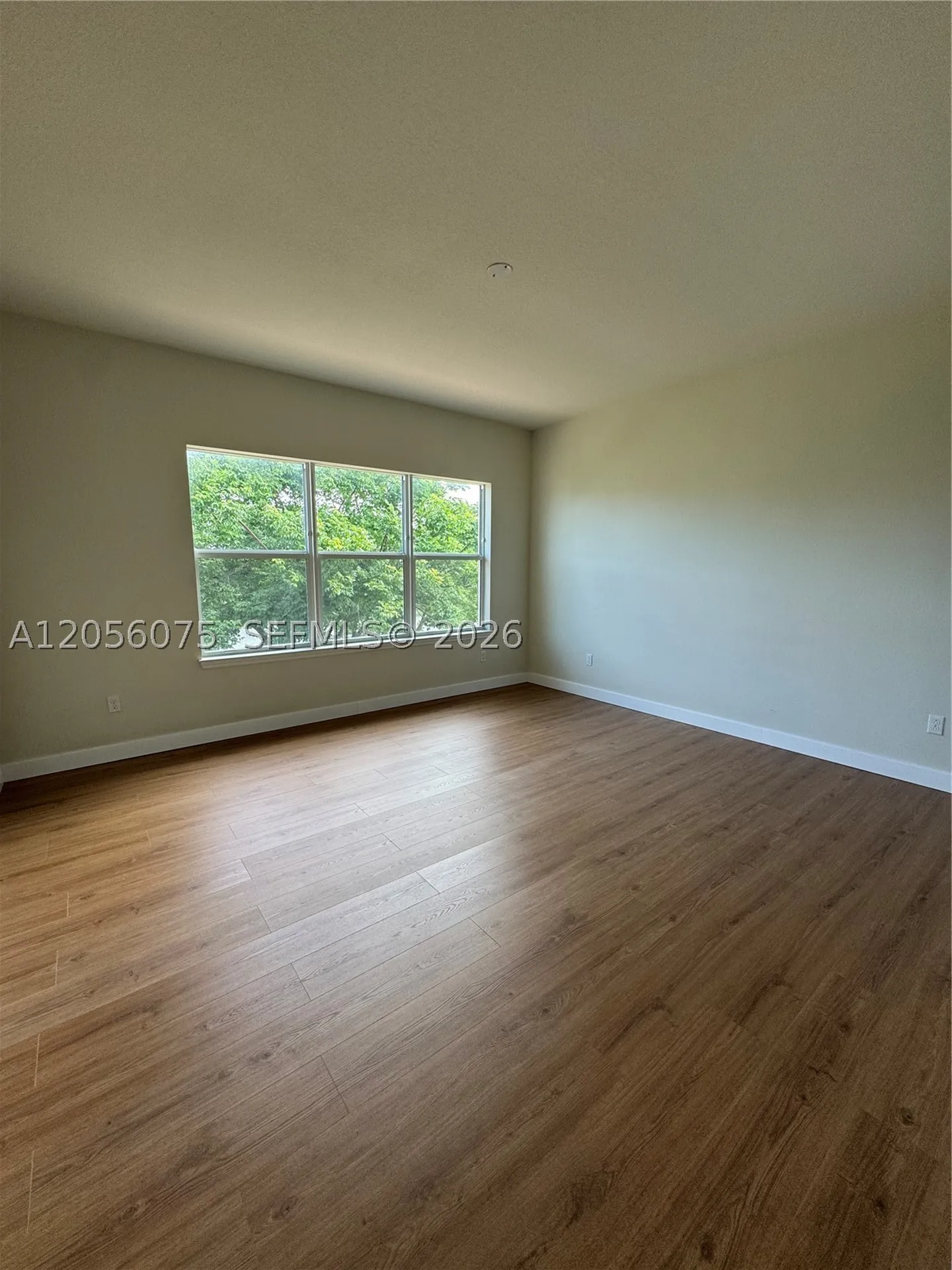 4729 Greenway Drive Hollywood FL 33021