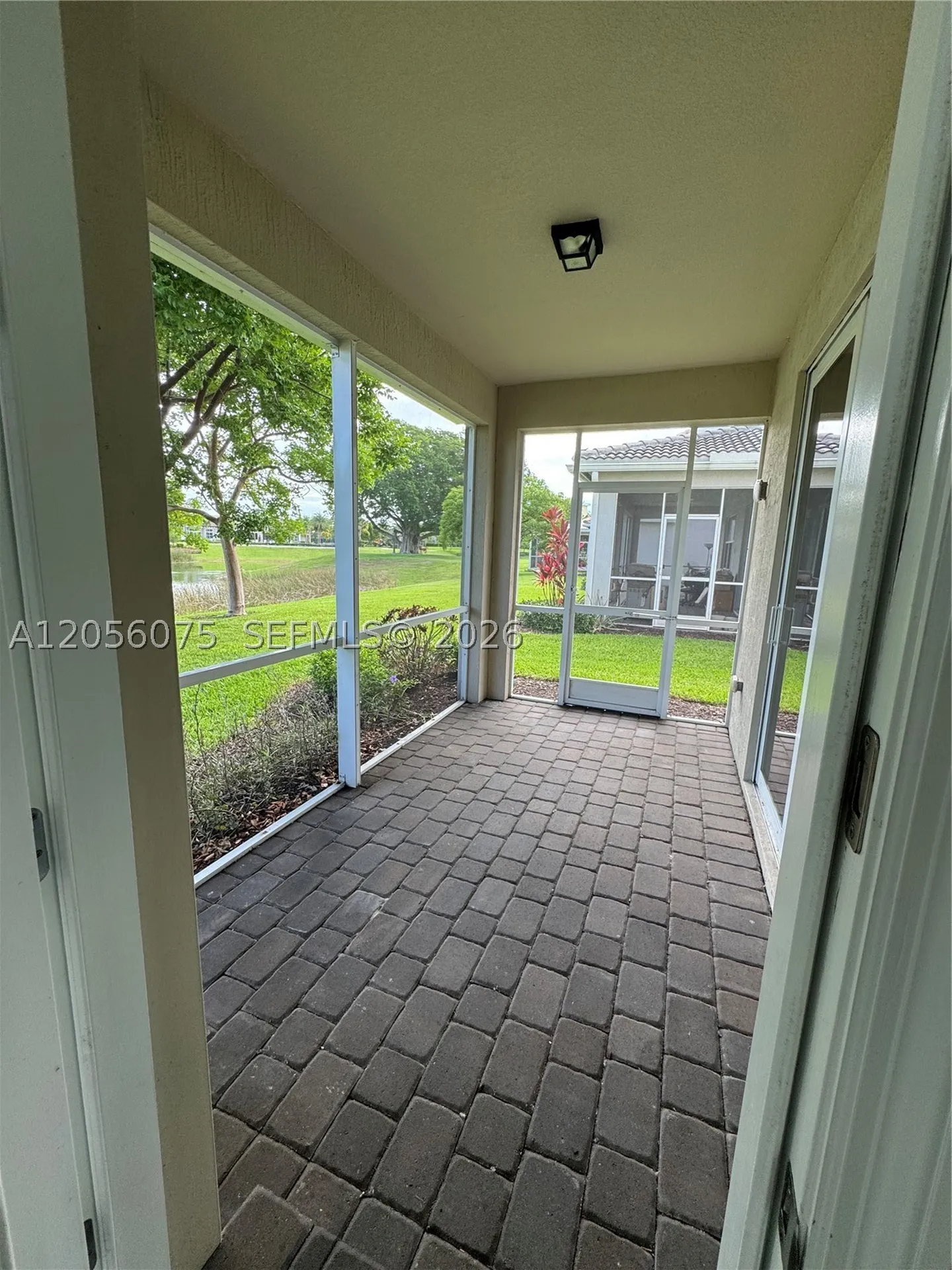4729 Greenway Drive Hollywood FL 33021
