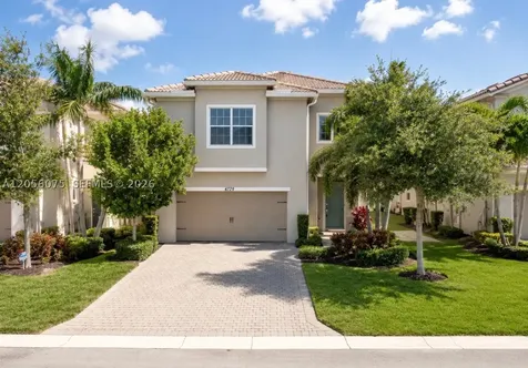4729 Greenway Drive Hollywood FL 33021