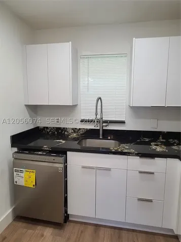 4165 SW 67th Avenue Davie FL 33314