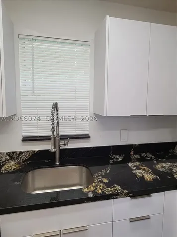 4165 SW 67th Avenue Davie FL 33314