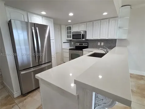9001 SW 77th Avenue Miami FL 33156