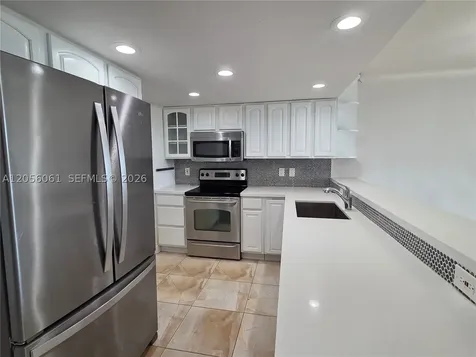9001 SW 77th Avenue Miami FL 33156