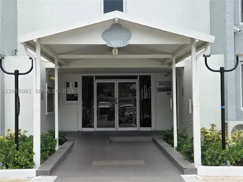 9001 SW 77th Avenue Miami FL 33156