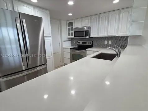 9001 SW 77th Avenue Miami FL 33156
