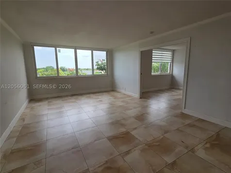 9001 SW 77th Avenue Miami FL 33156