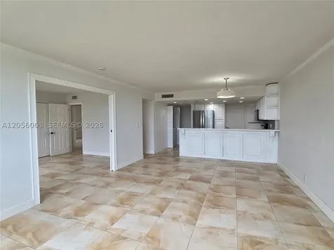 9001 SW 77th Avenue Miami FL 33156