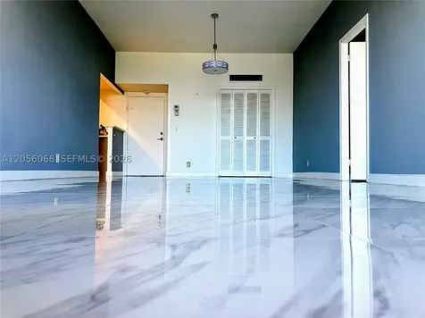 2000 S Ocean Boulevard Lauderdale By The Sea FL 33062