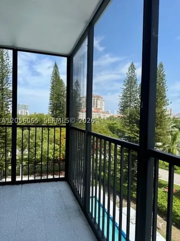 20100 W Country Club Drive Aventura FL 33180