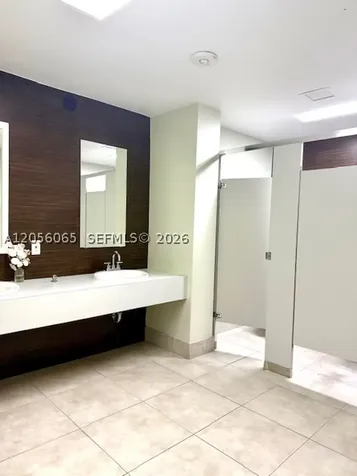20100 W Country Club Drive Aventura FL 33180
