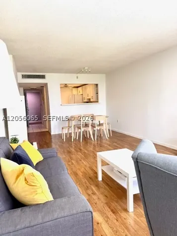 20100 W Country Club Drive Aventura FL 33180