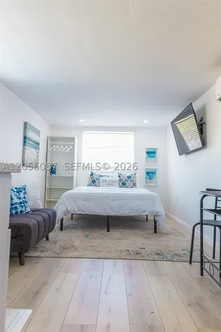935 NE 164th Street North Miami Beach FL 33162