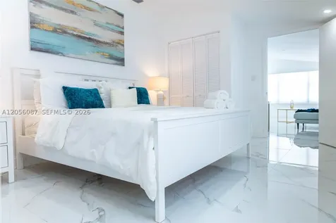 935 NE 164th Street North Miami Beach FL 33162