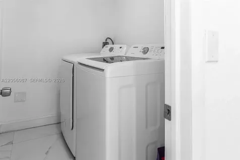 935 NE 164th Street North Miami Beach FL 33162