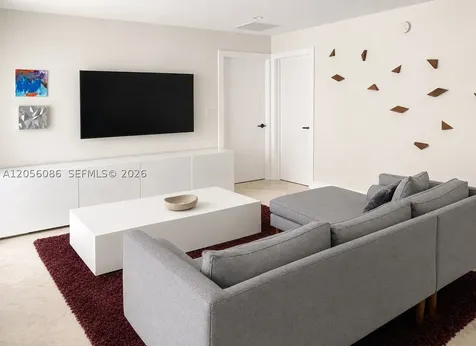 614 San Juan Drive Coral Gables FL 33143