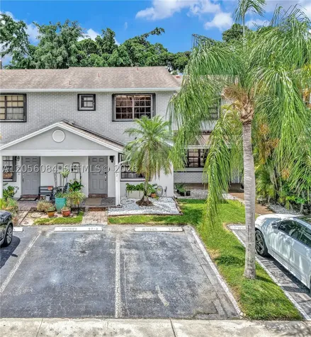 10372 NW 3rd Street Pembroke Pines FL 33026