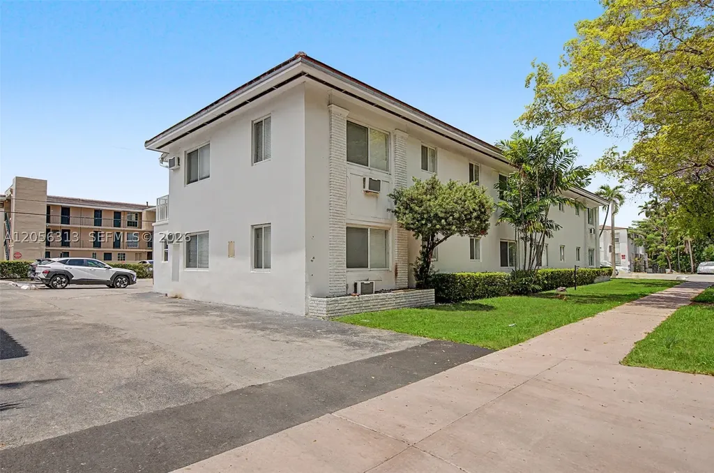 1410 SW 37th Avenue Coral Gables FL 33142
