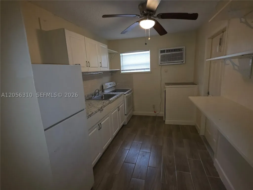 2930 NW 8th Street Fort Lauderdale FL 33311