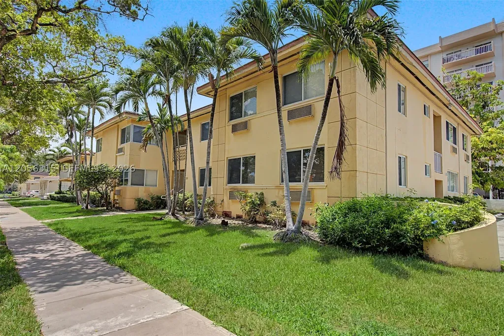 25 Menores Avenue Coral Gables FL 33134