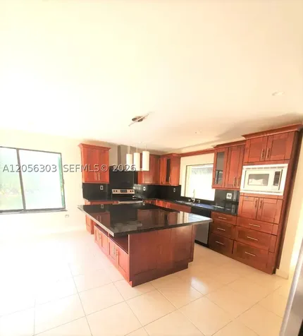 613 Patio Village Way Weston FL 33326