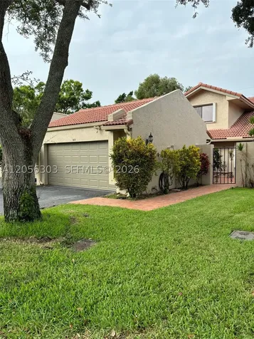 613 Patio Village Way Weston FL 33326