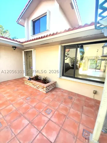 613 Patio Village Way Weston FL 33326