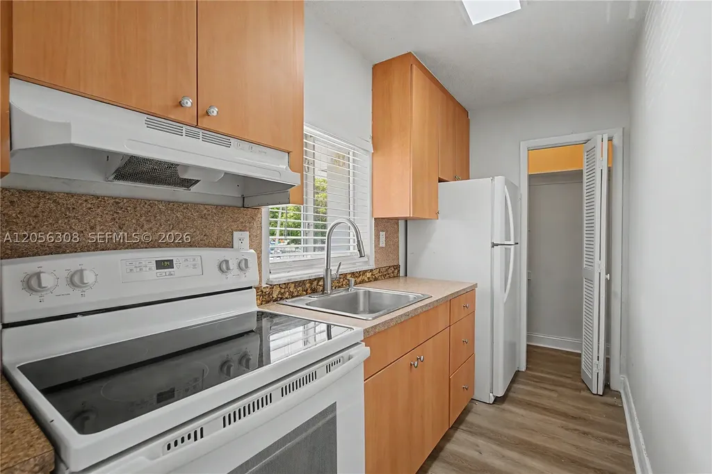 1245 SW 5th Street Miami FL 33135