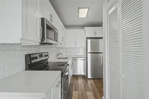 220 SW 17th Court Miami FL 33135