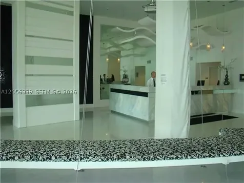 350 S Miami Avenue Miami FL 33130