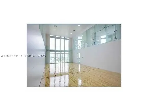 350 S Miami Avenue Miami FL 33130