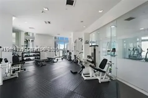 350 S Miami Avenue Miami FL 33130