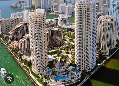 808 Brickell Key Drive Miami FL 33131
