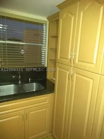 9359 Fontainebleau Boulevard Miami FL 33172
