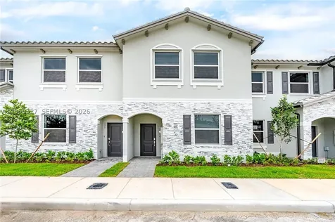 145 SE 11th Avenue Florida City FL 33034
