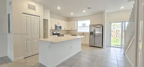 145 SE 11th Avenue Florida City FL 33034